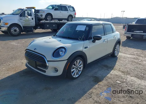 2020 Mini Hardtop Oxford Edition из США, поврежденный, VIN WMWXU7C04L2L89965